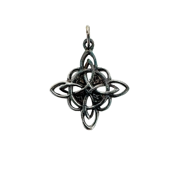 COLGANTE NUDO BRUJA PLATA 1ª LEY 20 X 20
