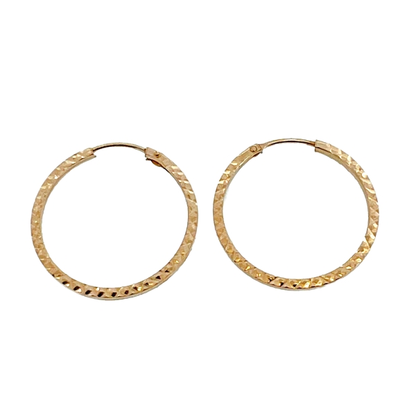 PENDIENTE CRIOLLA TALLADA ORO 18 KTES 16 MM.