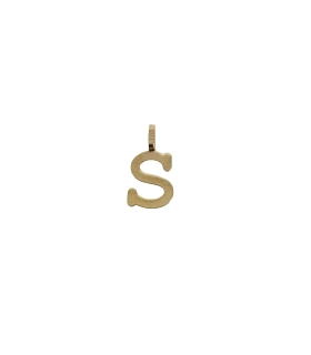COLGANTE LETRA S ORO 18 KTES. 8 X 6 MM                                                              