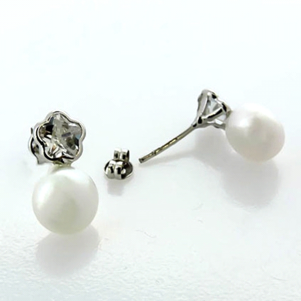PENDIENTES CLASICOS ORO BLANCO 18 KTES.                                                             